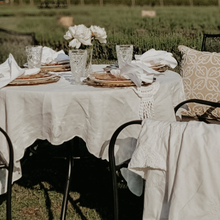 Load image into Gallery viewer, Vintage Picnic