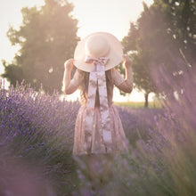 Load image into Gallery viewer, Amanda Kenney Photography