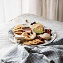 Load image into Gallery viewer, Charcuterie Snack Box