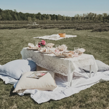 Load image into Gallery viewer, Vintage Picnic
